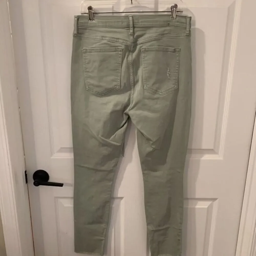 Gap Denim Women's size 30‎ Green Ripped Distressed Skinny Leg Girlfriend Jeans